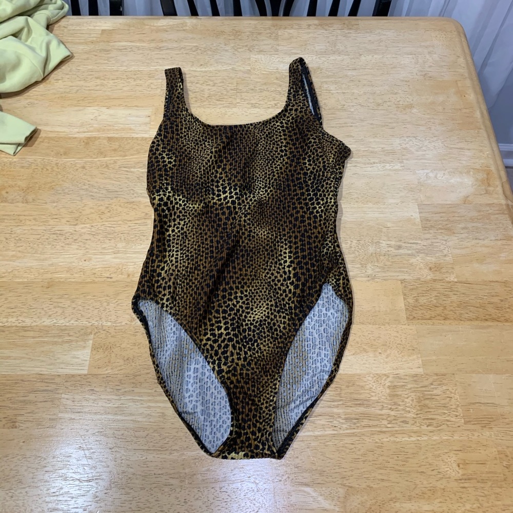 Bathing suit